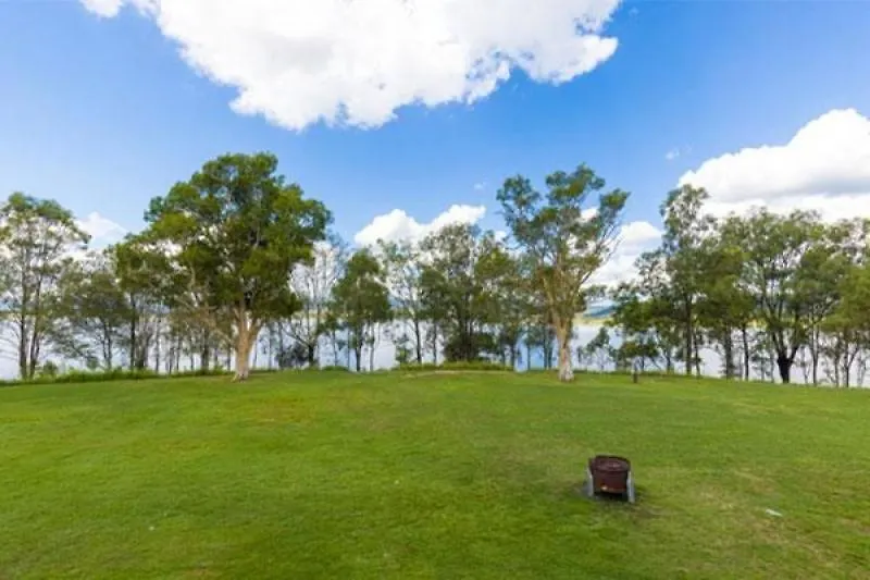 Kilcoy Nrma Lake Somerset Holiday Park אוסטרליה